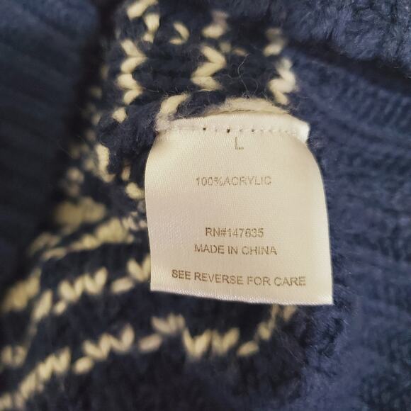 Romeo + Juliet | Soft Knit Checkered Pattern Sweater - Picture 6 of 6